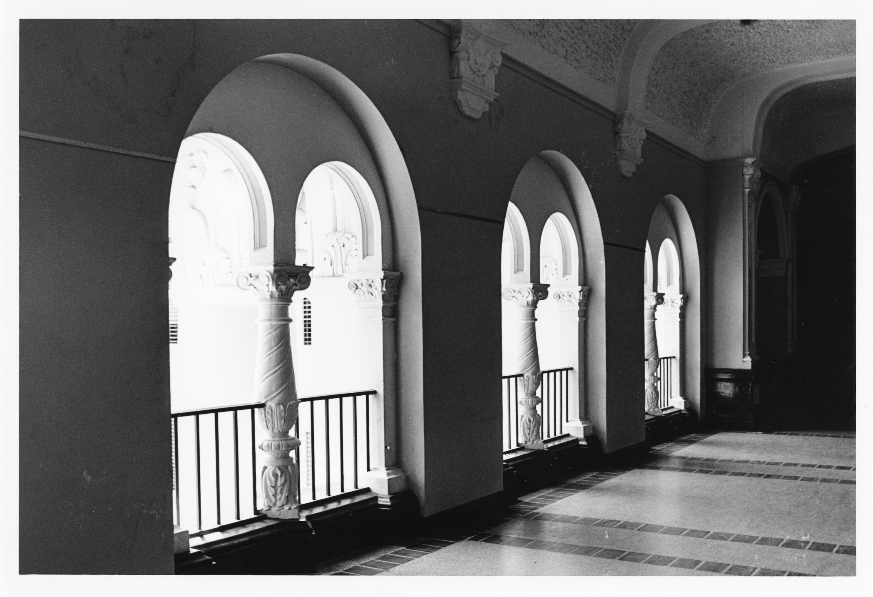 Central High School - 87001309